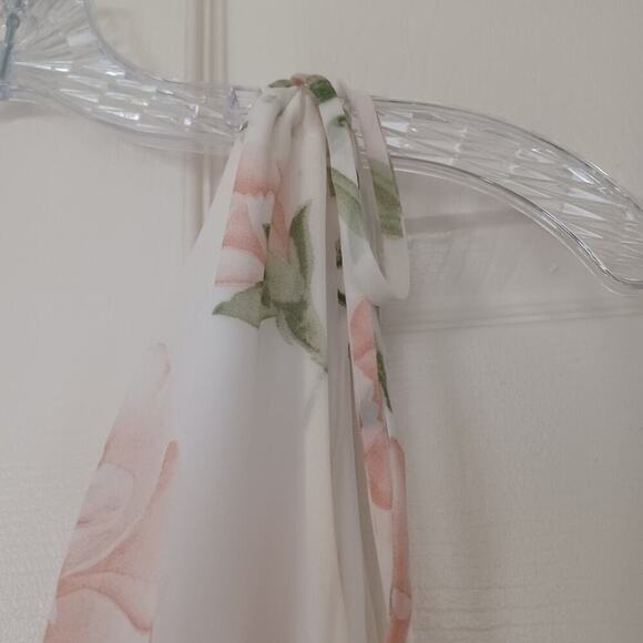 Lulus Romantic Possibilities Floral Maxi Dress S Off-White NWT - Picture 13 of 16